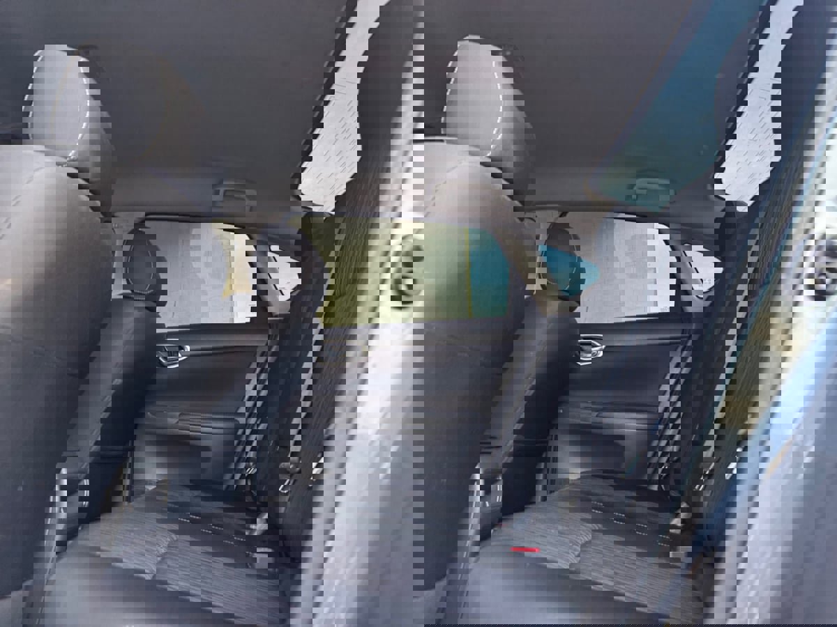 Used 2018 Nissan Sentra SV image 18