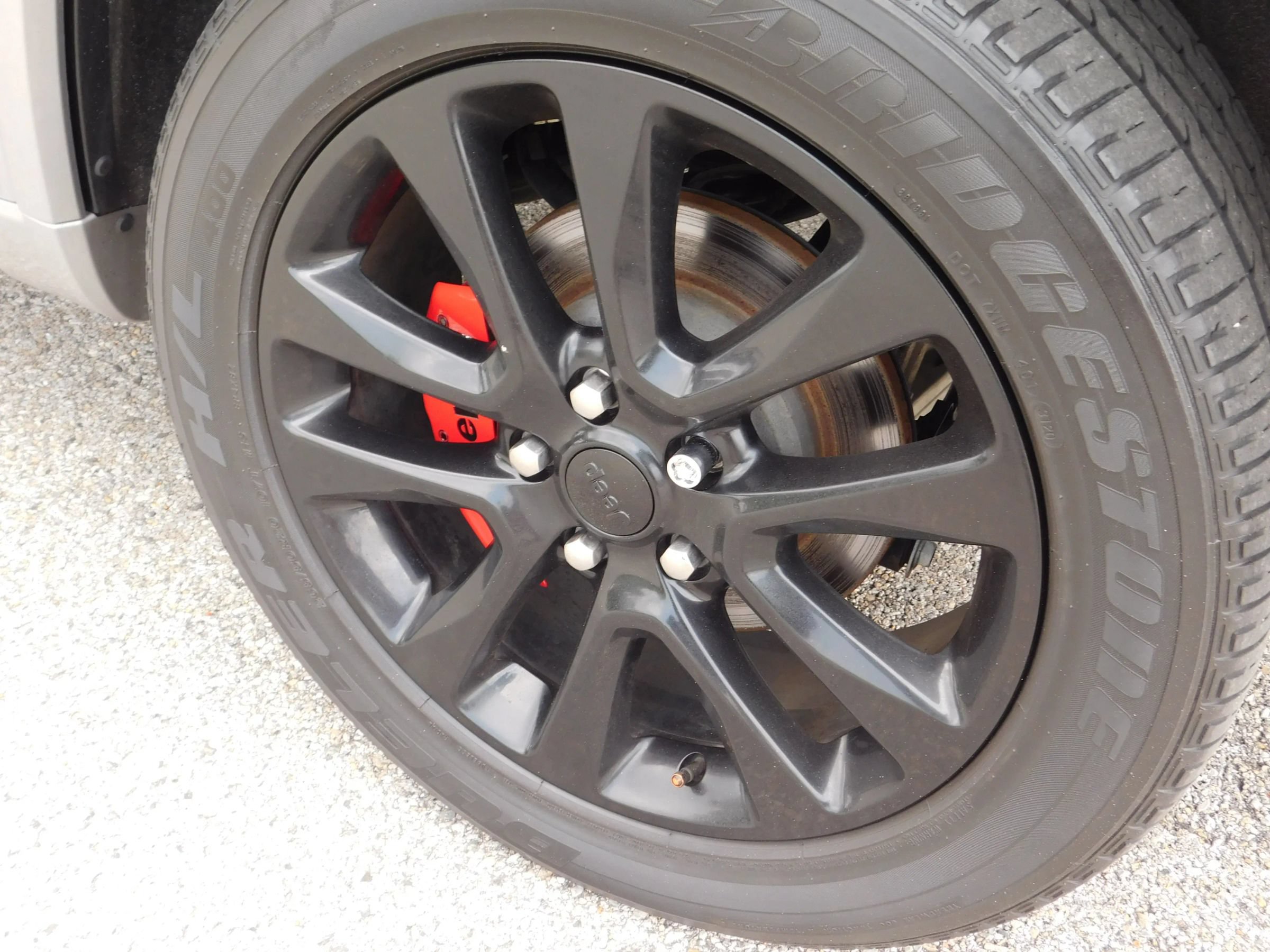 Used 2020 Jeep Grand Cherokee Altitude AWD/4WD image 12