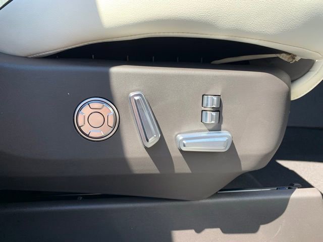 New 2025 Lincoln Nautilus Black Label w/ Jet Appearance Package image 13