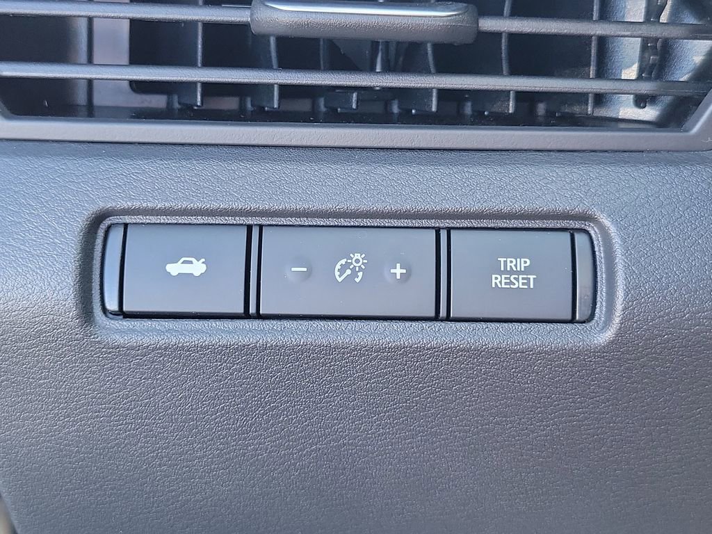 Certified 2025 Nissan Altima 2.5 S image 13