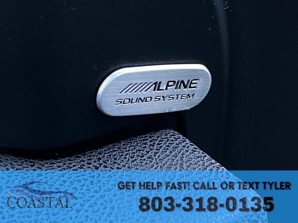 Used 2018 Chrysler 300 Limited w/ Safetytec Plus Group image 8