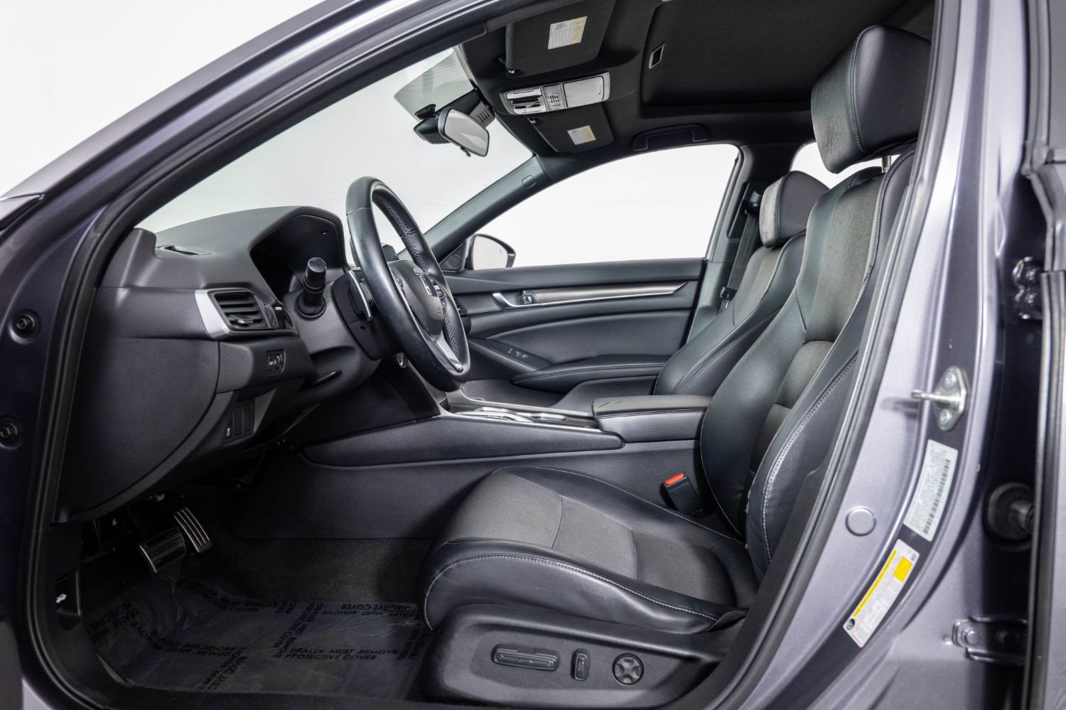 Used 2018 Honda Accord Sport image 15