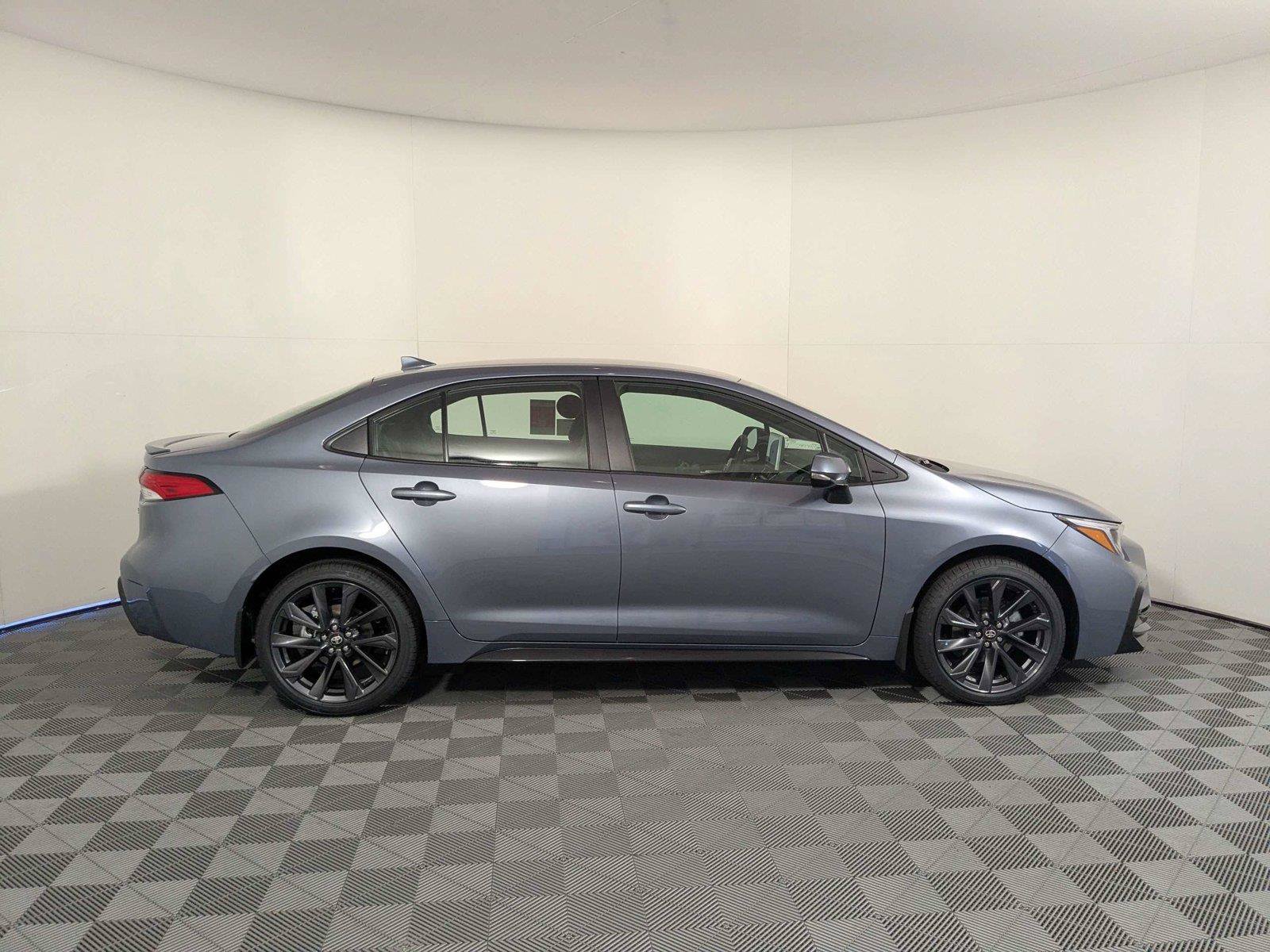New 2027 Toyota Corolla SE w/ SE Package FWD image 4