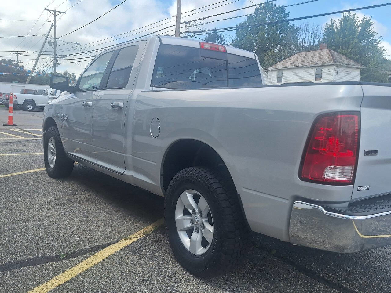 Used 2017 RAM 1500 Classic SLT image 5