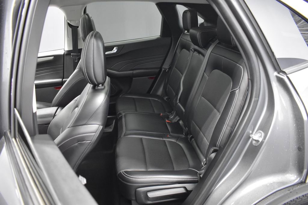 Used 2021 Ford Escape SEL w/ Technology Package image 33