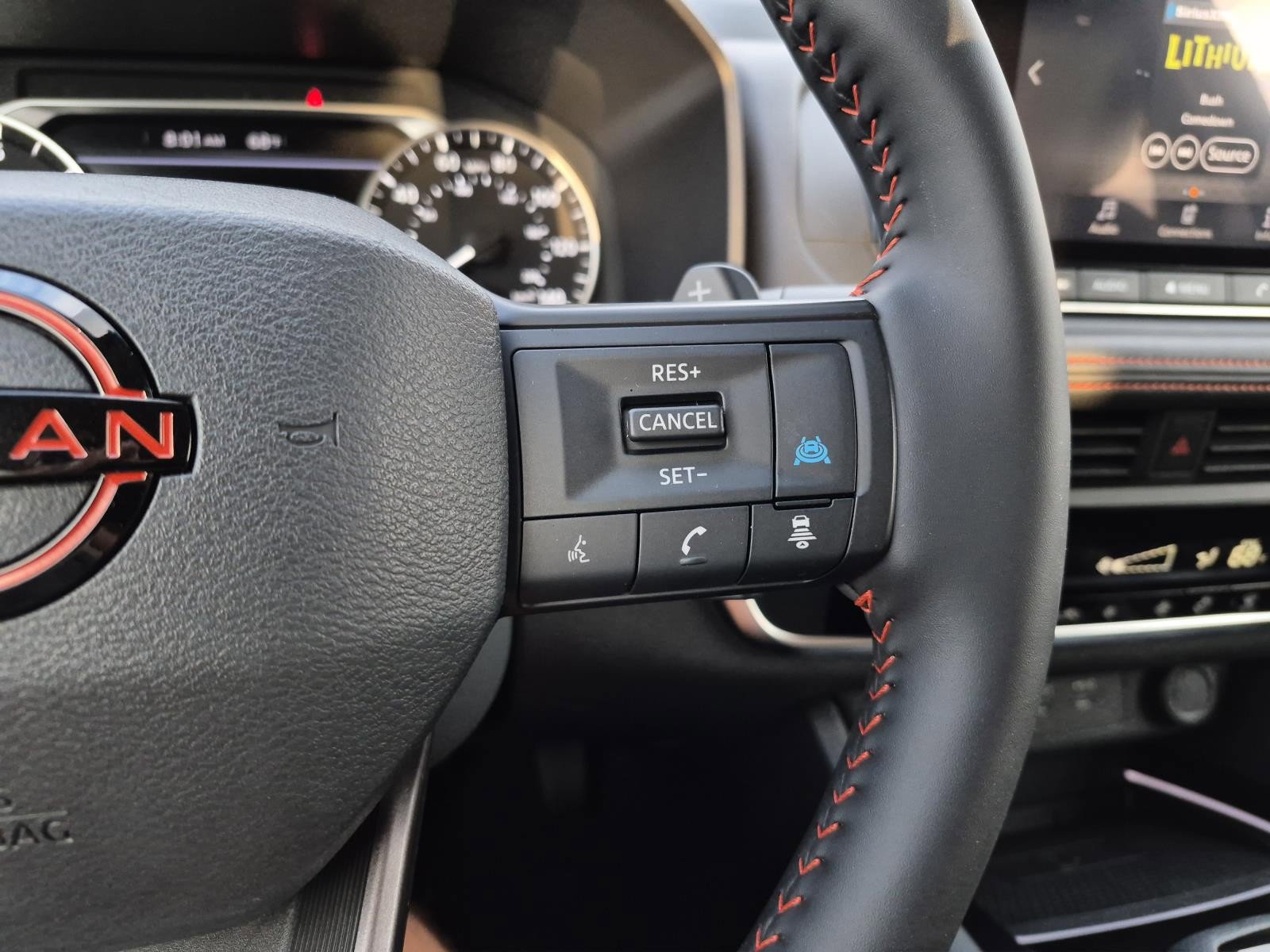 Used 2025 Nissan Rogue SV w/ Rock Creek Premium Package image 21