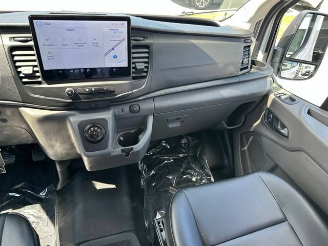 Used 2023 Ford E-Transit Medium Roof RWD image 12