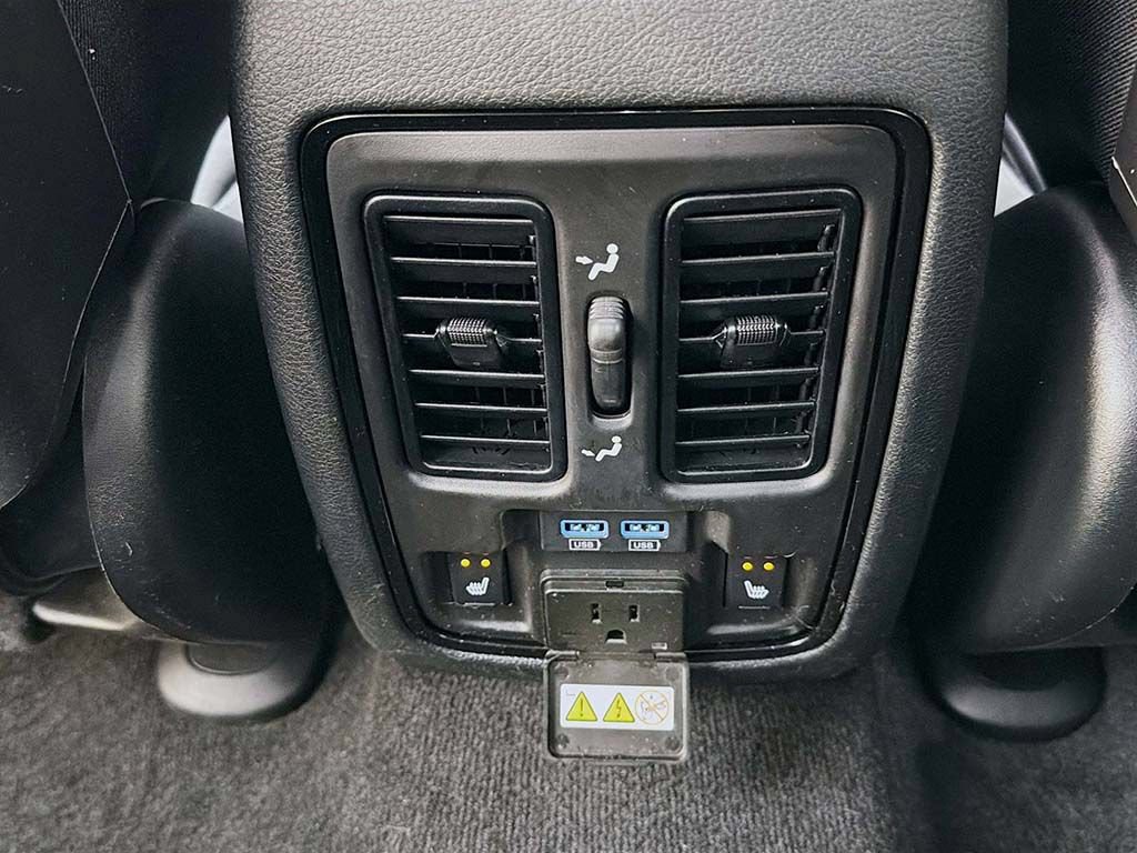 Used 2022 Dodge Durango R/T AWD/4WD image 46