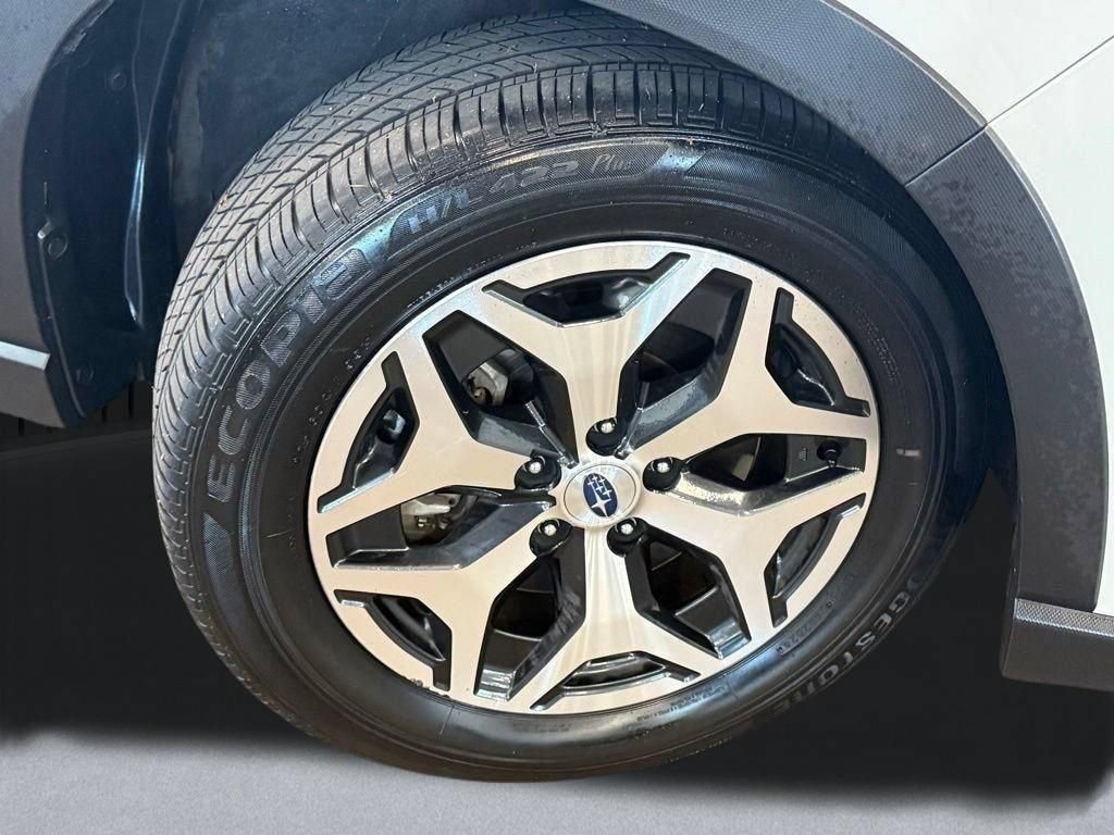 Used 2023 Subaru Forester Premium AWD/4WD image 19