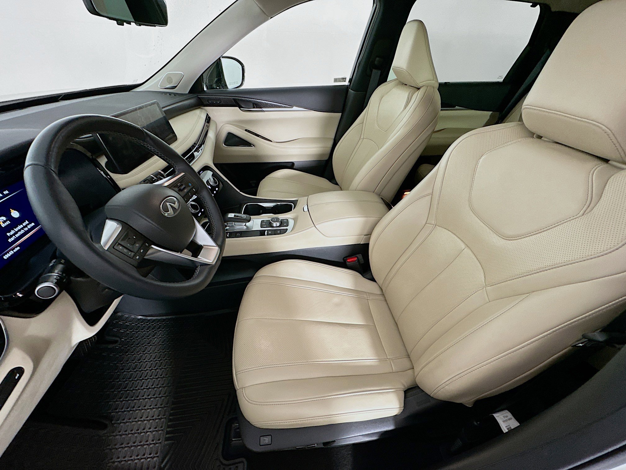 Used 2023 INFINITI QX60 Sensory w/ Vision Package image 13