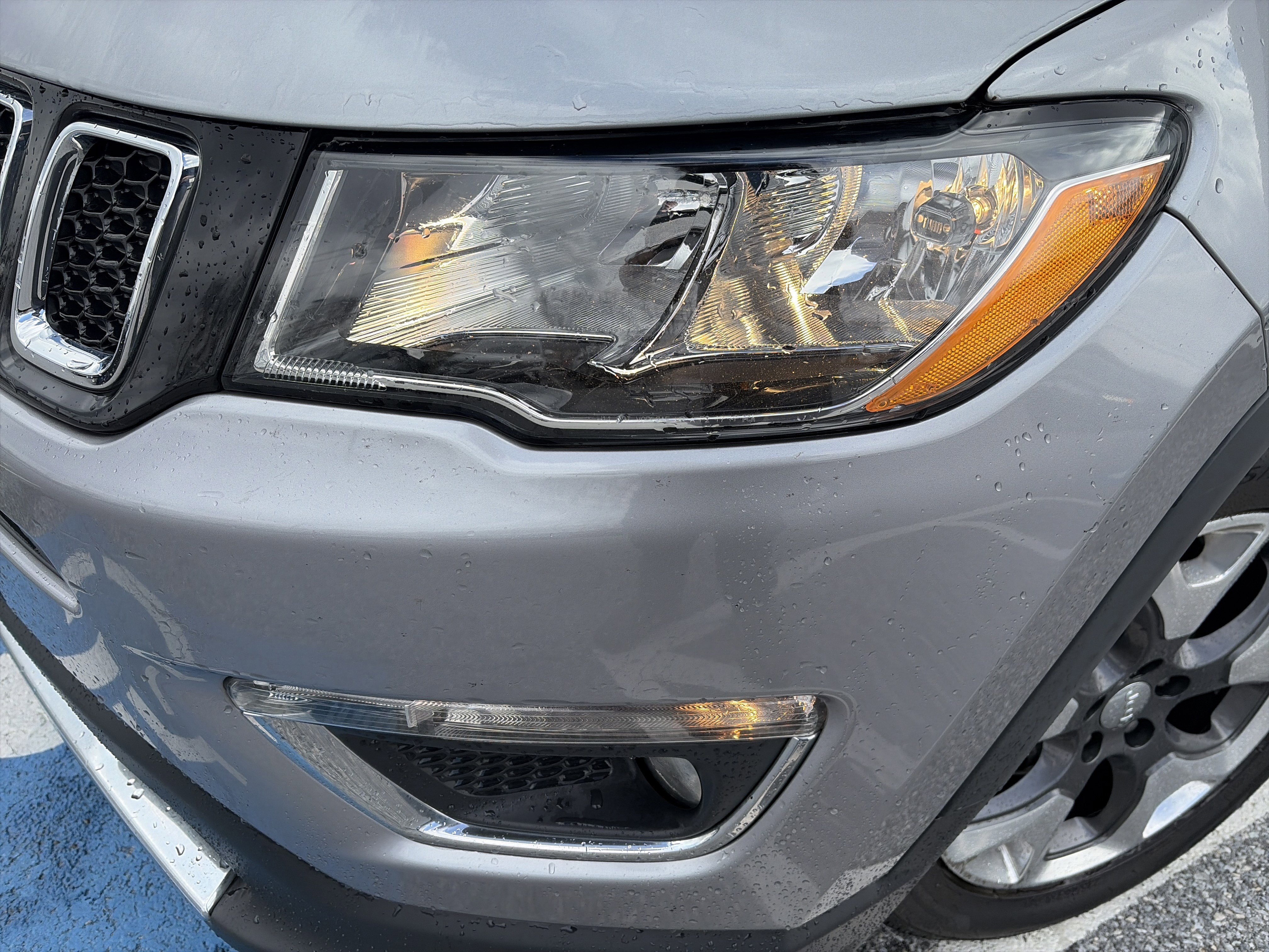 Used 2018 Jeep Compass Limited w/ Navigation Group image 10