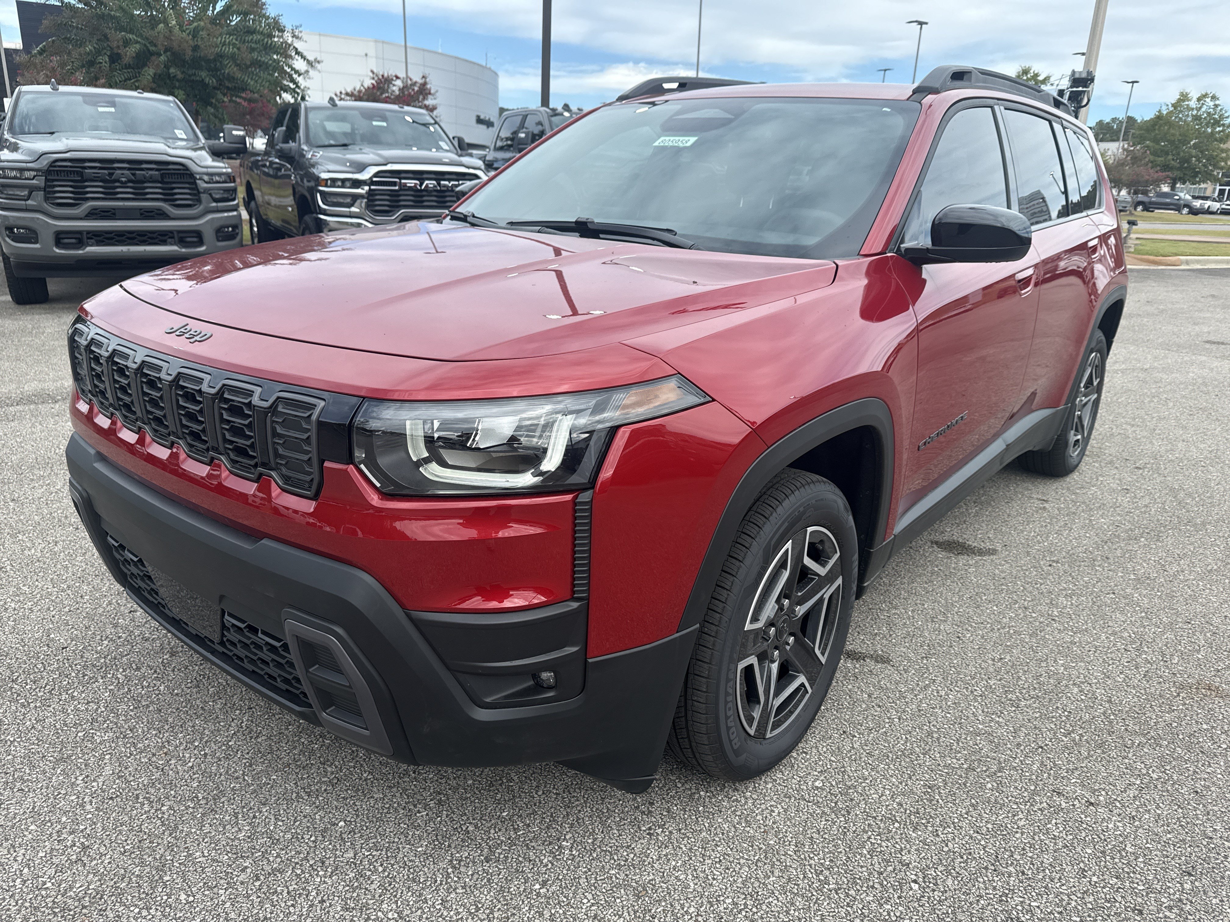 New 2026 Jeep Cherokee Laredo AWD/4WD image 4