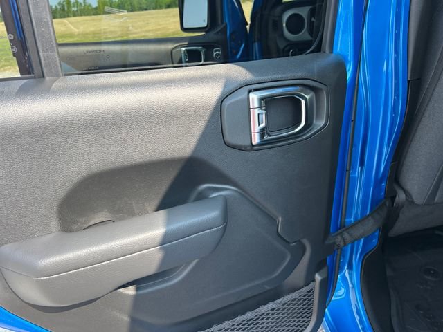 New 2025 Jeep Gladiator Sport image 37