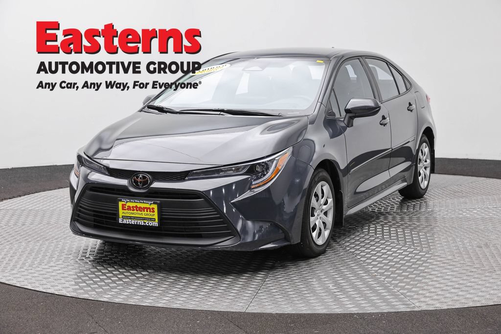 Used 2025 Toyota Corolla LE