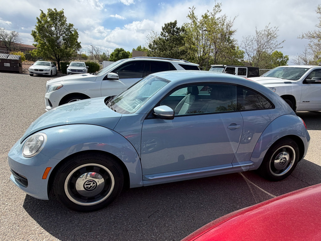 Used 2012 Volkswagen Beetle 2.5 FWD image 4