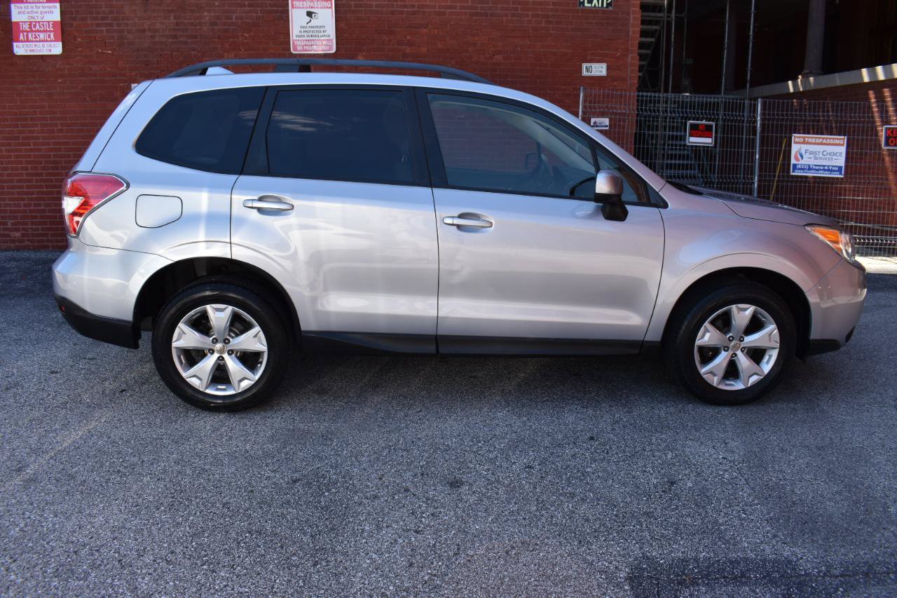 Used 2016 Subaru Forester 2.5i Premium w/ All-Weather Package AWD/4WD image 2