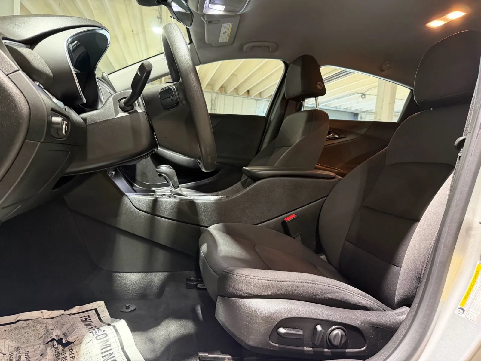 Used 2019 Chevrolet Malibu LT FWD image 9