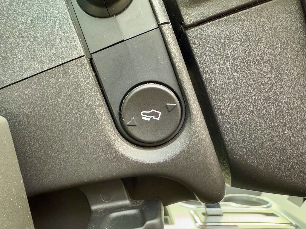 Used 2014 Ford F150 FX4 w/ Equipment Group 402A Luxury image 22