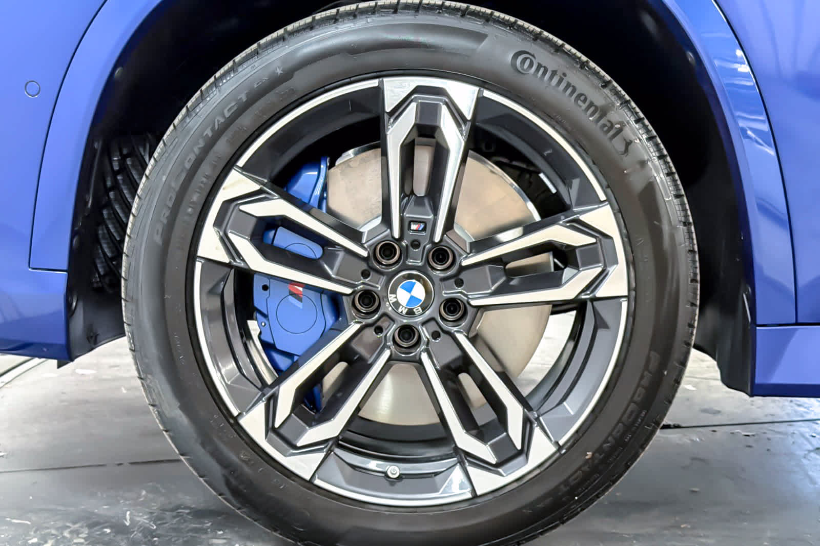 New 2027 BMW X1 M35i w/ Technology Package AWD/4WD image 25