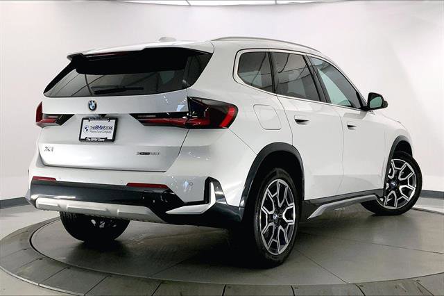 Certified 2025 BMW X1 xDrive28i image 12