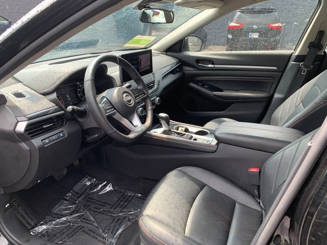 Used 2023 Nissan Altima 2.5 SR w/ SR Premium Package AWD/4WD image 10