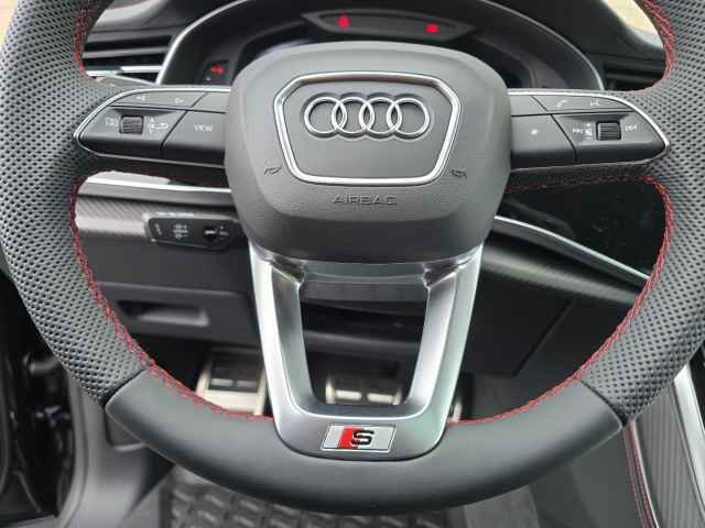 New 2026 Audi SQ8 Prestige image 45