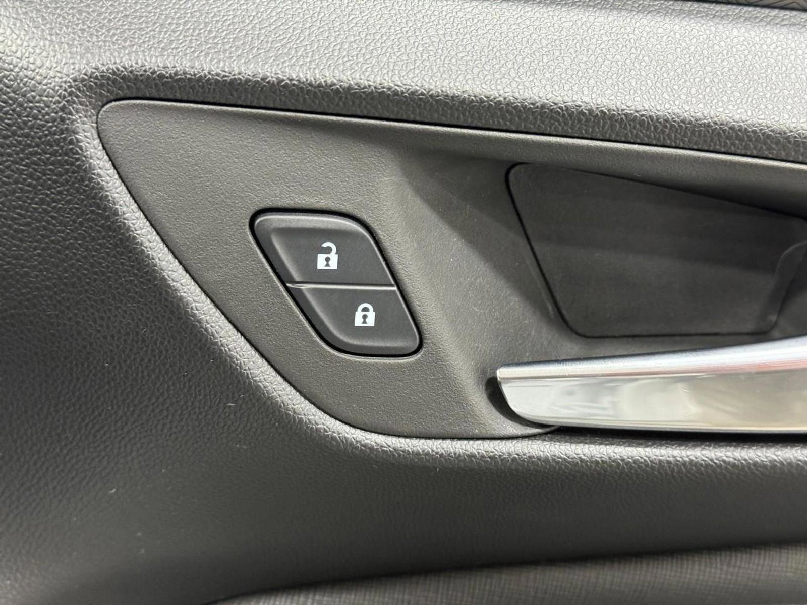 Used 2024 Buick Envista Sport Touring w/ Convenience I Package image 21