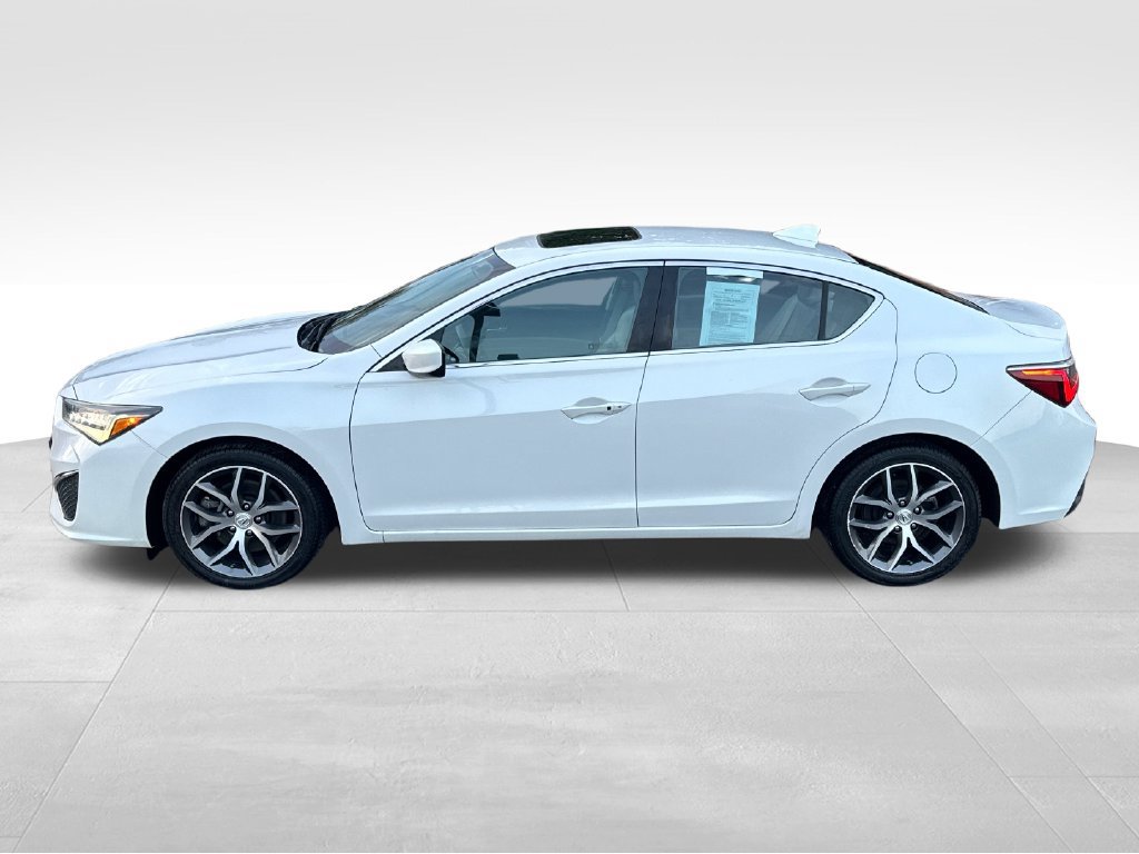 Used 2019 Acura ILX FWD image 4