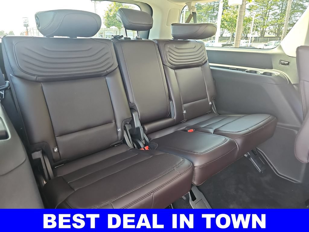 New 2025 Ford Expedition Max Platinum w/ Platinum Ultimate Package AWD/4WD image 12