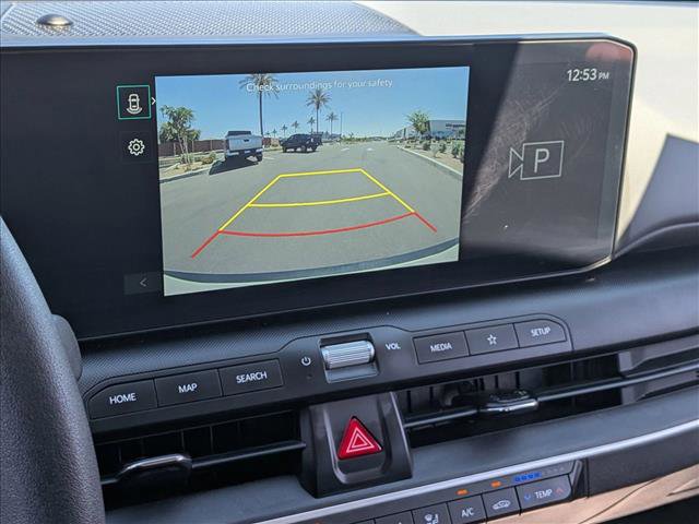 Used 2025 Kia K4 LXS image 12