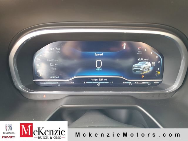 Used 2023 Chevrolet Tahoe Z71 w/ Z71 Off-Road Package AWD/4WD image 14