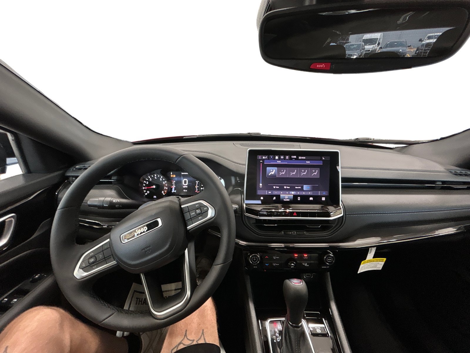 New 2026 Jeep Compass Latitude AWD/4WD image 19