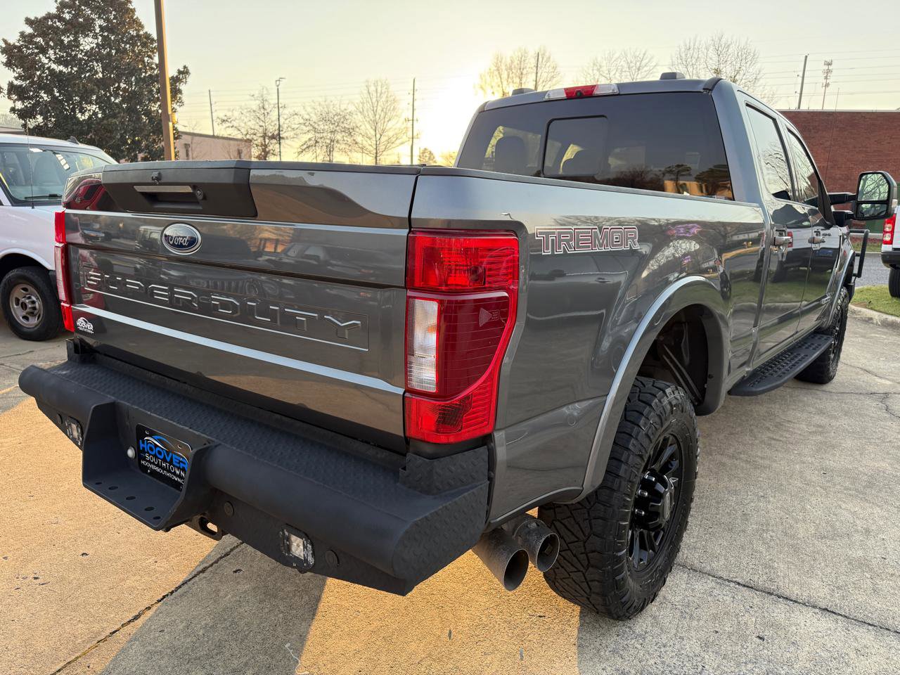 Used 2021 Ford F250 Lariat w/ Tremor Off-Road Package AWD/4WD image 7