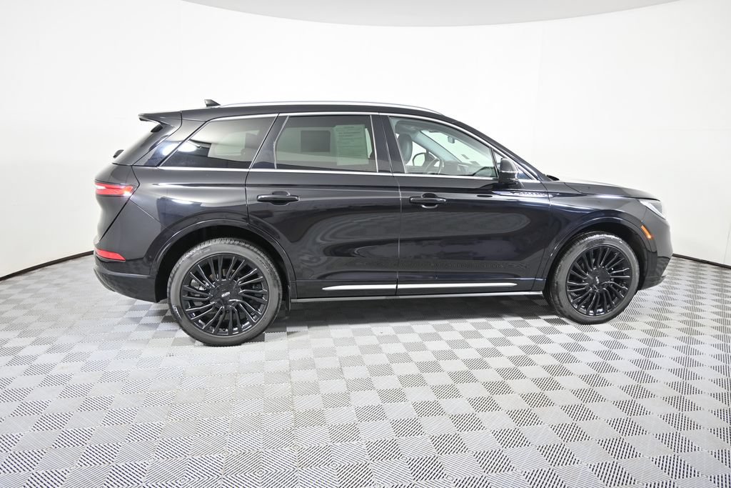 Used 2022 Lincoln Corsair Reserve AWD/4WD image 7