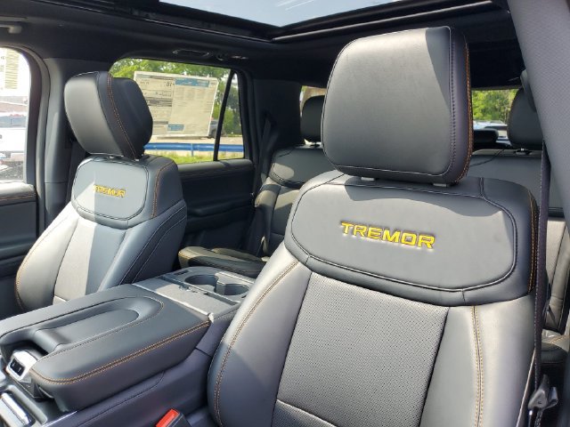 New 2027 Ford Expedition Tremor w/ Driver's Package AWD/4WD image 18