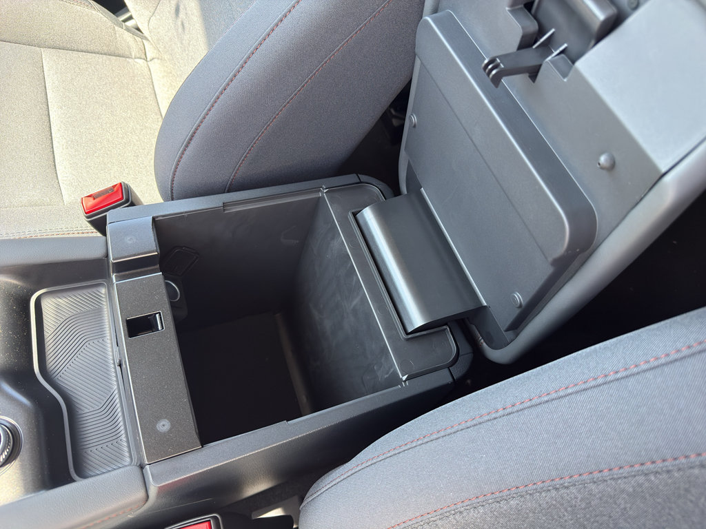 New 2026 Ford Explorer Active RWD image 28