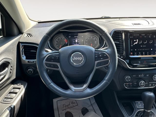 Used 2019 Jeep Cherokee Limited w/ Luxury Group FWD image 12