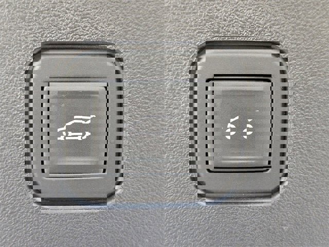 New 2026 Cadillac Vistiq Sport w/ LPO, Floor Liner Package image 13