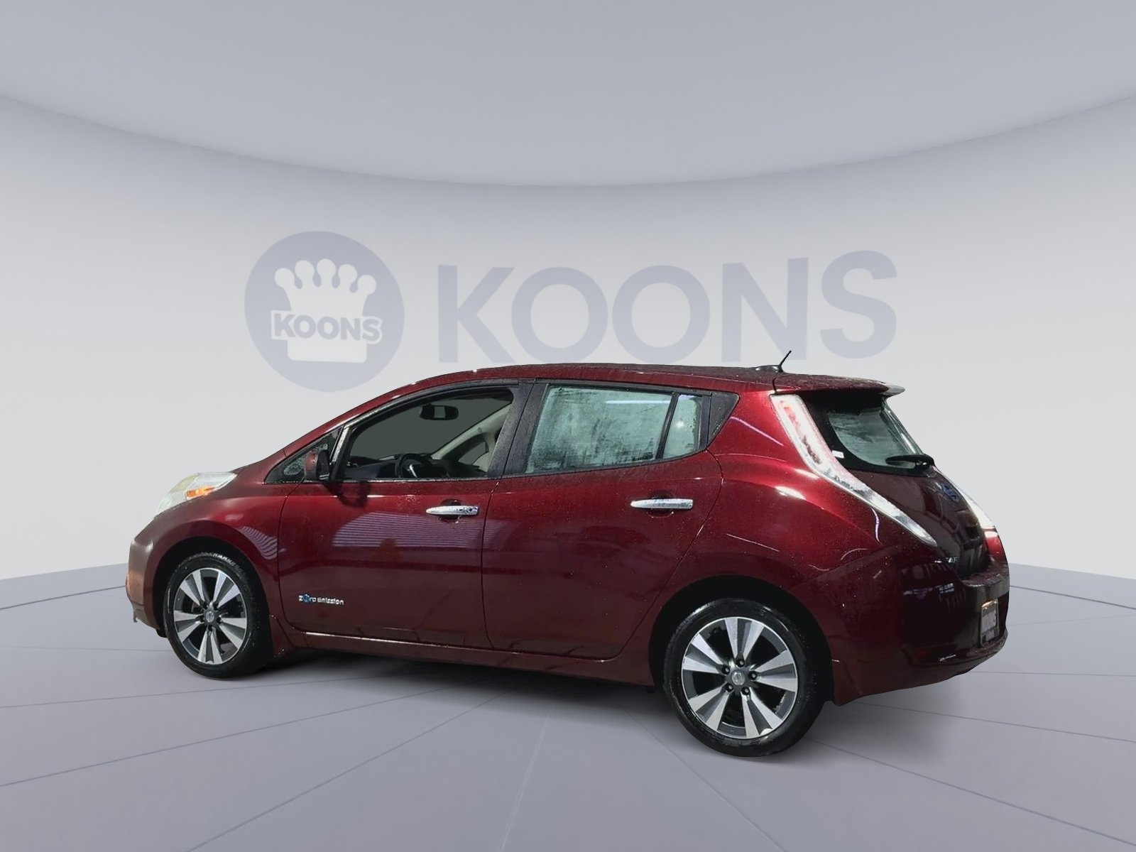 Used 2016 Nissan Leaf SL w/ Premium Package image 8