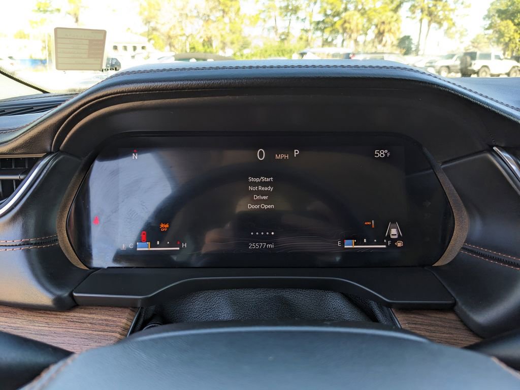 Used 2022 Jeep Grand Cherokee Summit w/ Luxury Tech Group V image 38