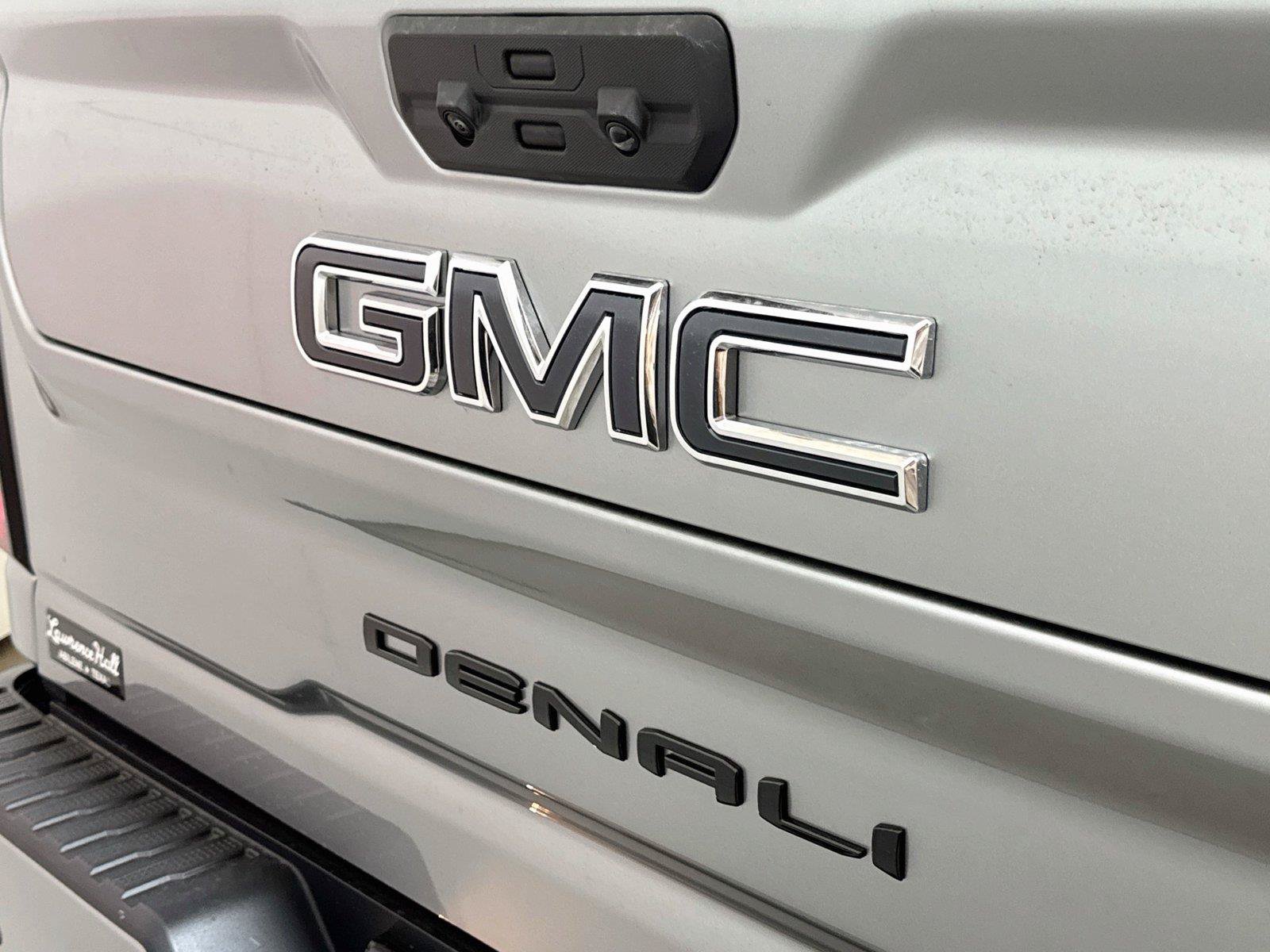 New 2026 GMC Sierra 2500 Denali Ultimate w/ LPO, Black Badging Package AWD/4WD image 18