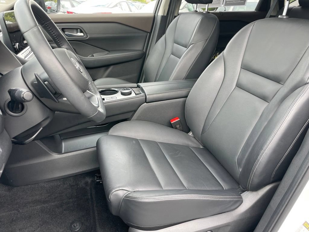 Certified 2023 Nissan Rogue SL w/ SL Premium Package AWD/4WD image 7