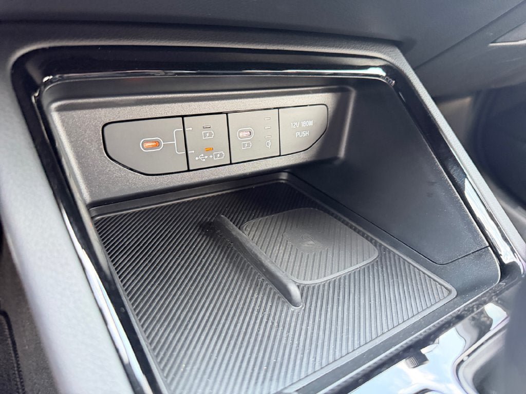 Used 2025 Kia K5 GT-Line FWD image 34