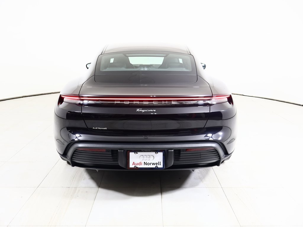 Used 2024 Porsche Taycan image 12