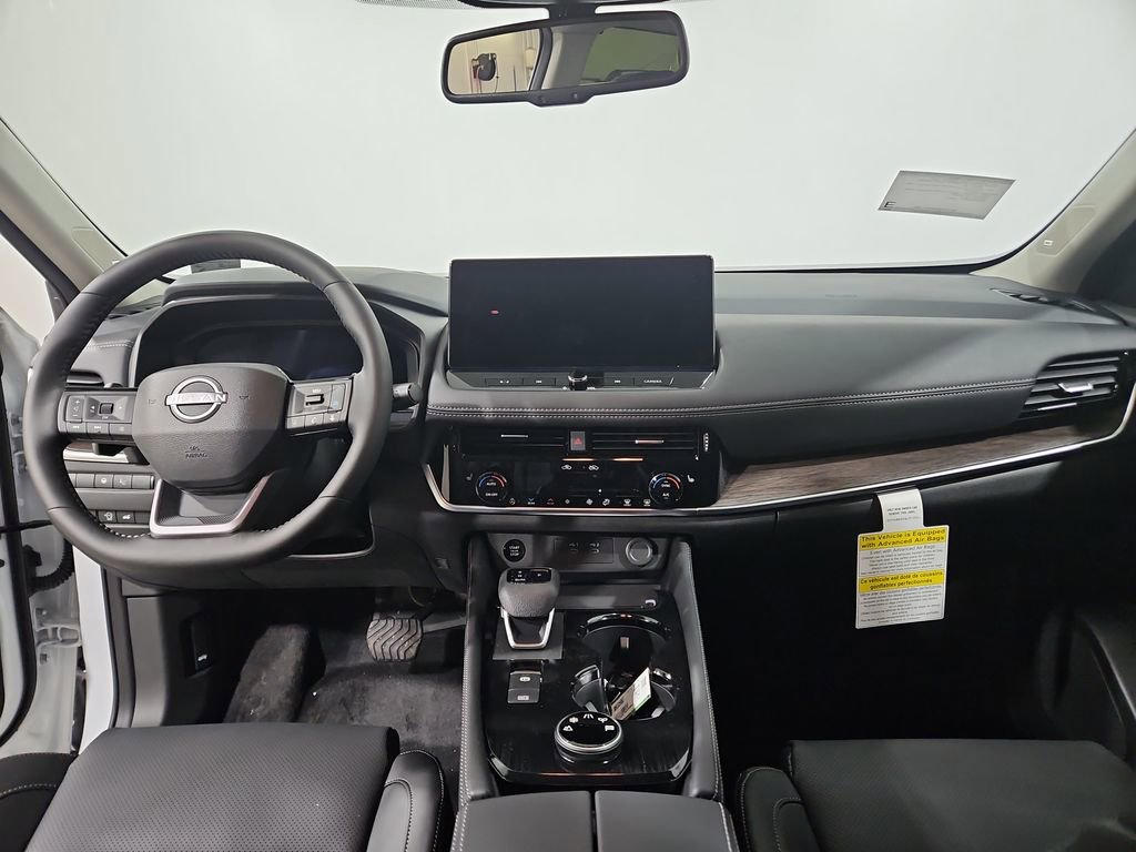 New 2026 Nissan Rogue Platinum image 18