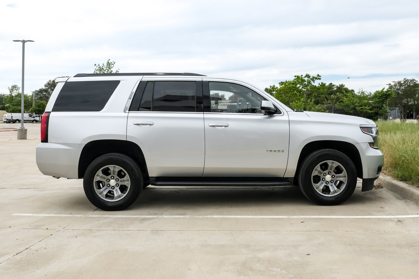 Used 2020 Chevrolet Tahoe LS RWD image 7
