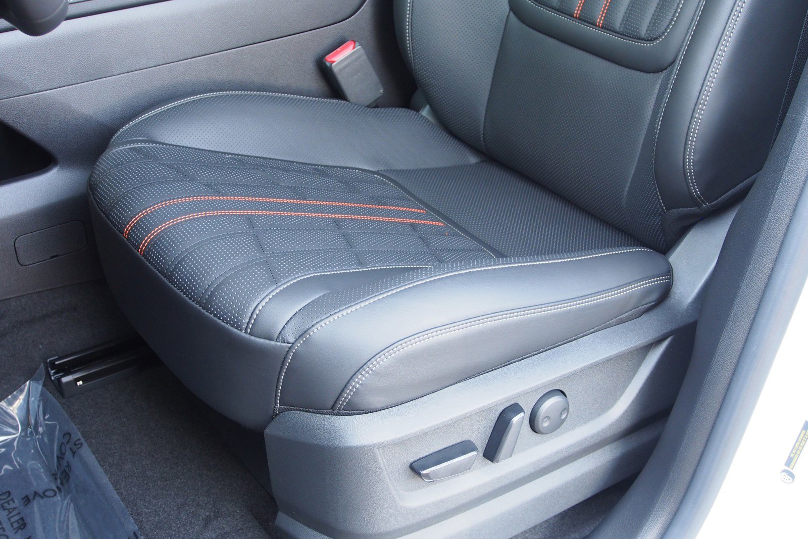 New 2026 Nissan Armada PRO-4X w/ Captain's Chari Seat Package image 18