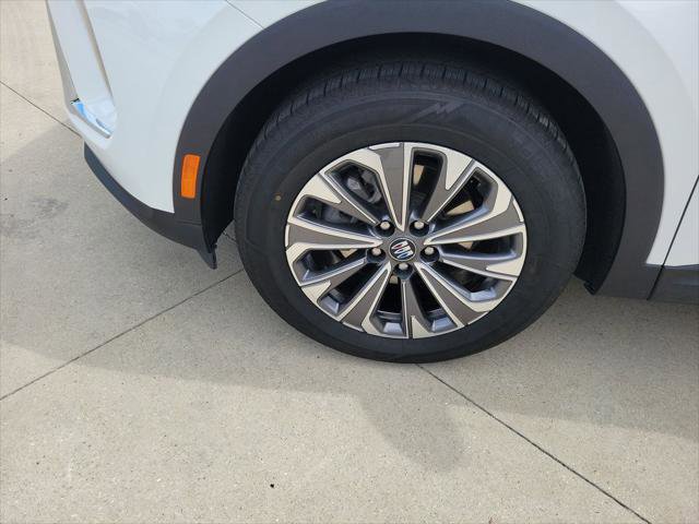 Used 2024 Buick Envision Preferred AWD/4WD image 5