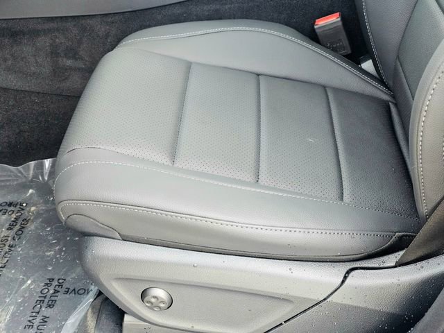 New 2026 Mercedes-Benz GLS 450 4MATIC image 17