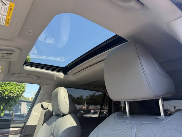 Used 2023 Toyota Highlander Limited FWD image 20